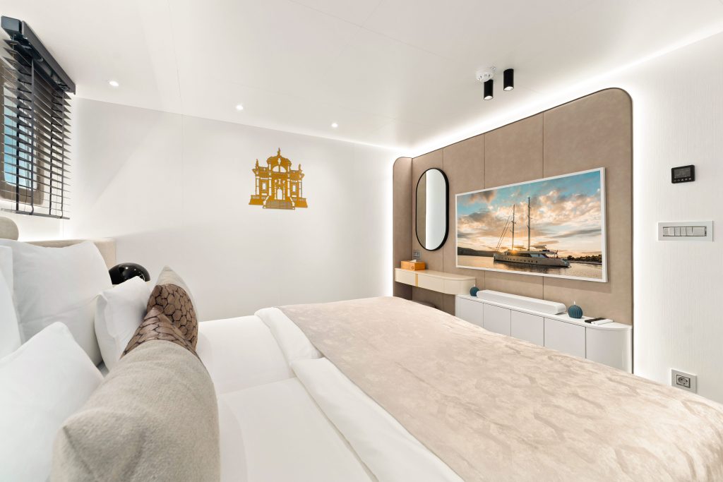 MAXITA Dubrovnik stateroom - Lower deck